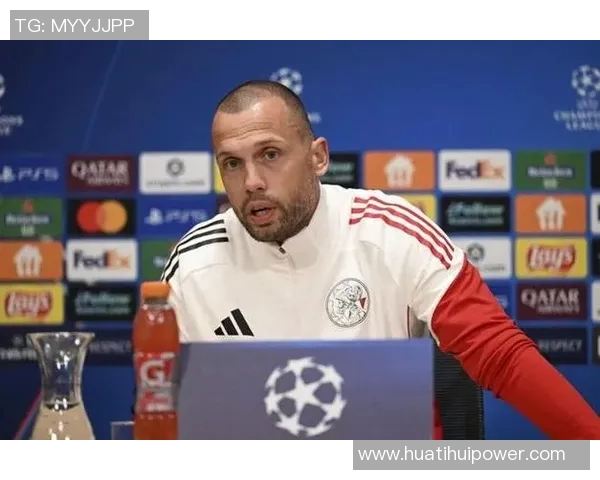 英媒称米堡主帅接掌狼队机会增加滕哈赫与阿贾克斯关系升温